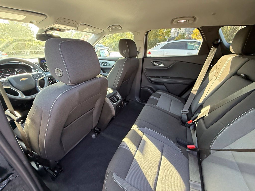 Used 2024 Chevrolet Blazer LT w/ Convenience Package FWD image 27