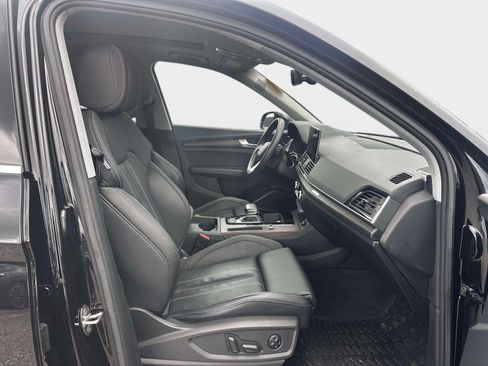 Used 2023 Audi Q5 2.0T Premium Plus w/ Premium Plus Package AWD/4WD image 8