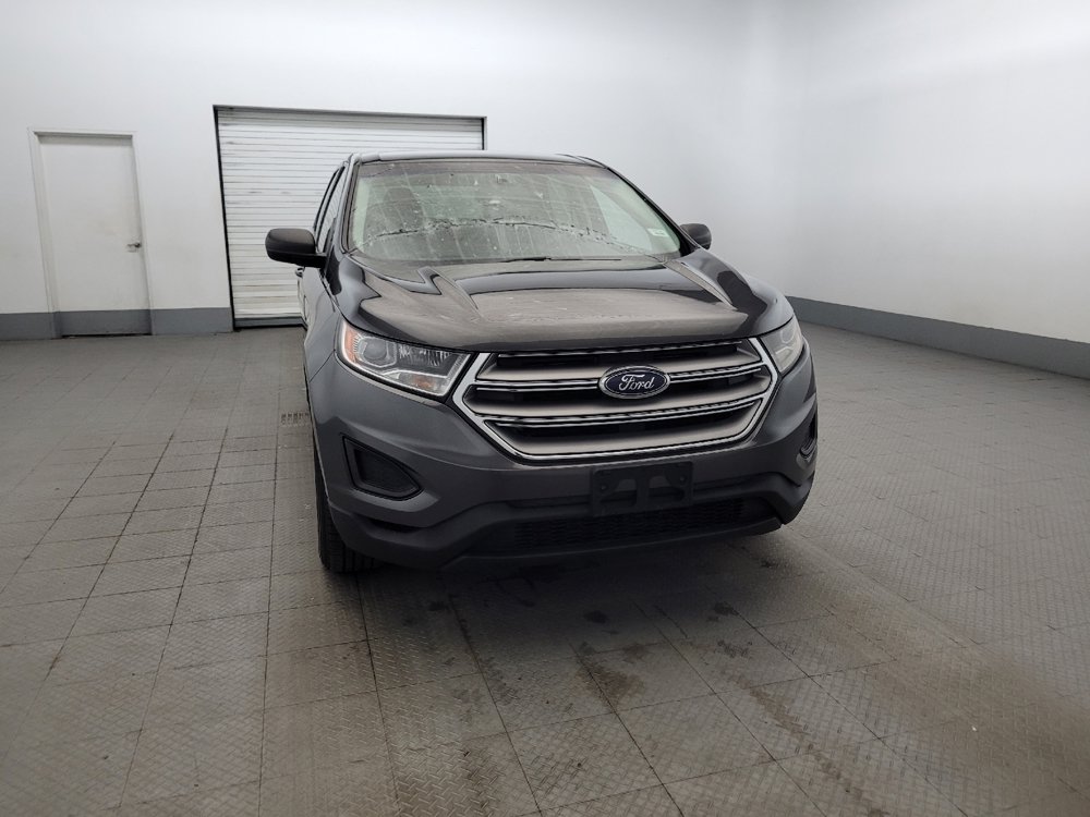 Used 2016 Ford Edge SE FWD image 14
