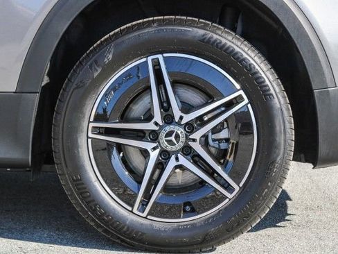 New 2025 Mercedes-Benz EQB 300 300 image 10