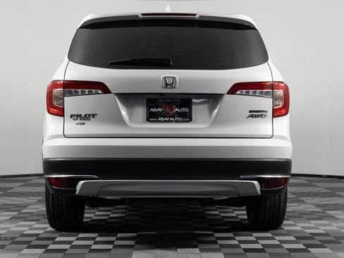 Used 2022 Honda Pilot Touring image 6