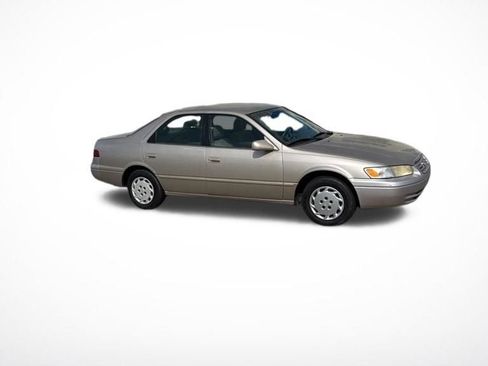 Used 1999 Toyota Camry LE image 4