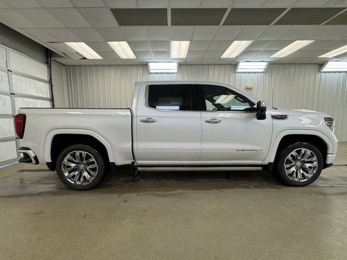 Used 2024 GMC Sierra 1500 Denali w/ Denali Reserve Package image 5