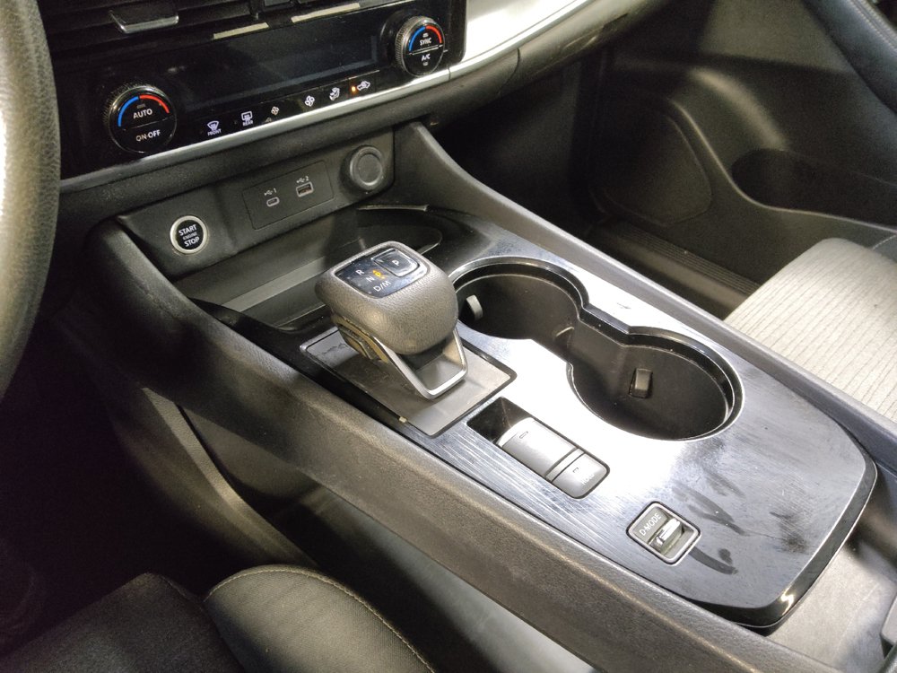 Used 2021 Nissan Rogue SV FWD image 26