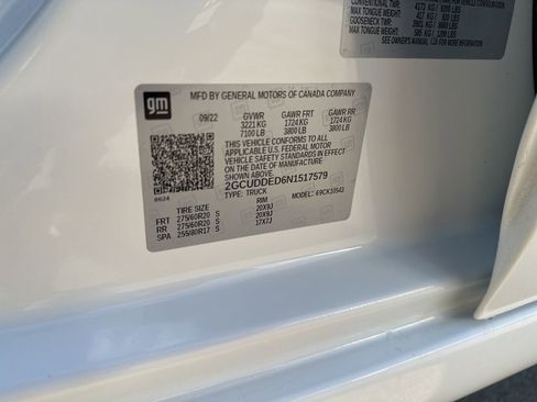 Used 2022 Chevrolet Silverado 1500 LT w/ Z71 Off-Road Package image 44