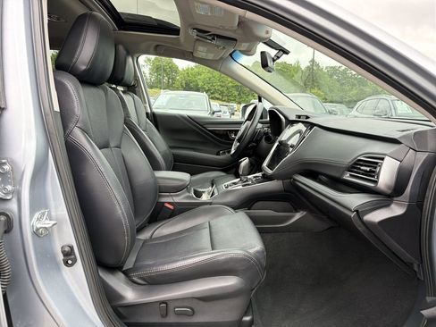 Used 2022 Subaru Outback Limited AWD/4WD image 18