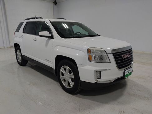Used 2017 GMC Terrain SLE w/ Convenience Package image 13
