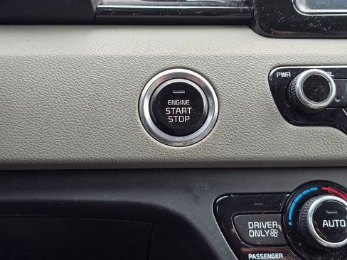 Certified 2019 Kia Niro Touring FWD image 21
