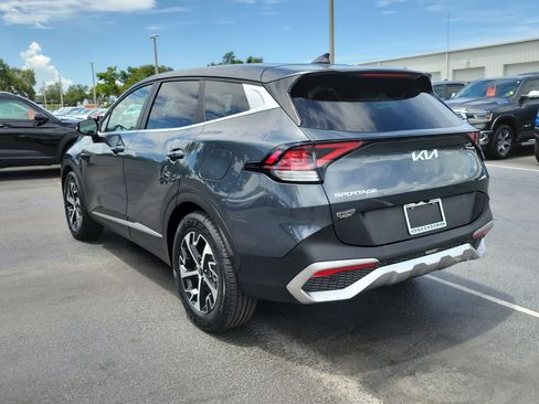 Used 2024 Kia Sportage EX FWD image 7