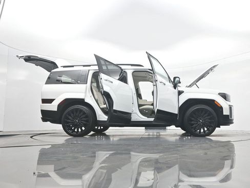 Used 2024 Hyundai Santa Fe Calligraphy FWD image 44
