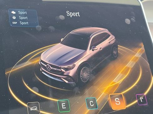 Certified 2026 Mercedes-Benz GLC 300 GLC 300 image 34