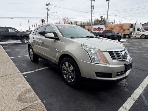 Used 2015 Cadillac SRX Luxury image 5