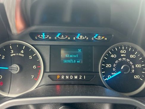 Used 2017 Ford F150 XLT RWD image 8