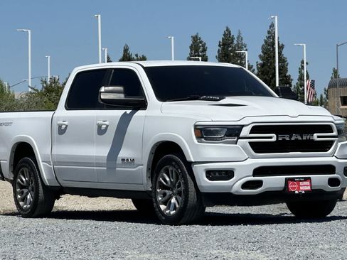 Used 2021 RAM 1500 Laramie AWD/4WD image 10