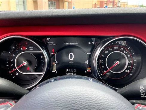 Used 2020 Jeep Wrangler Unlimited Rubicon AWD/4WD image 13