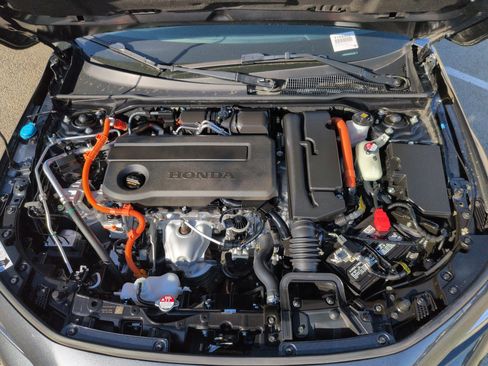 Used 2025 Honda Civic FWD Hybrid Sedan image 33