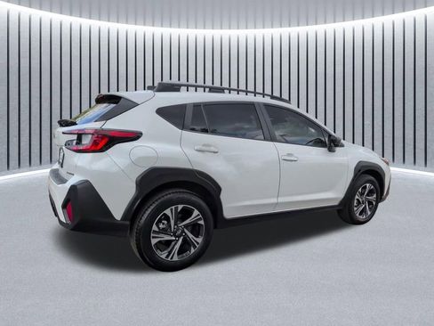 Used 2024 Subaru Crosstrek 2.0i Premium AWD/4WD image 5