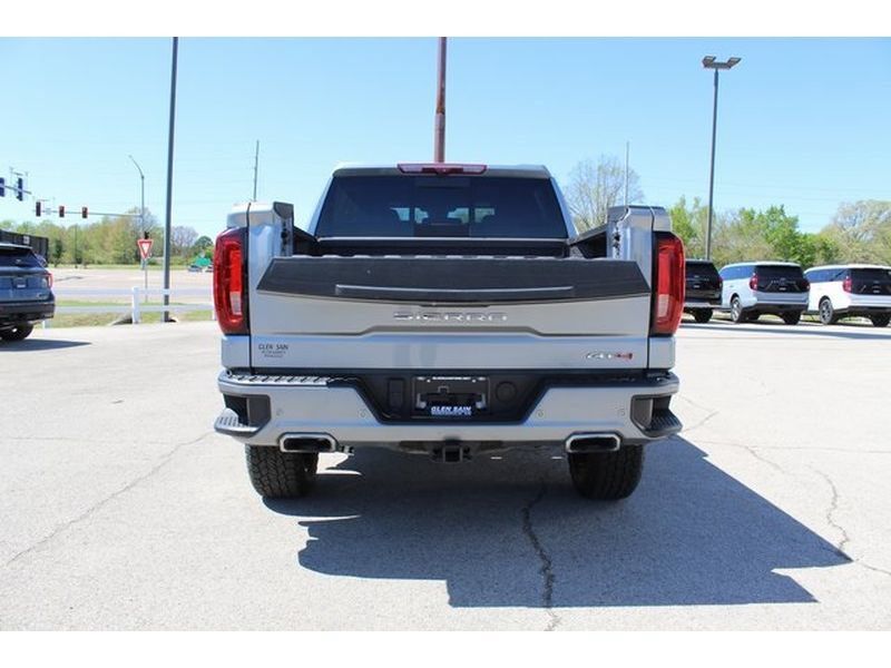Used 2024 GMC Sierra 1500 AT4 w/ Technology Package AWD/4WD image 16