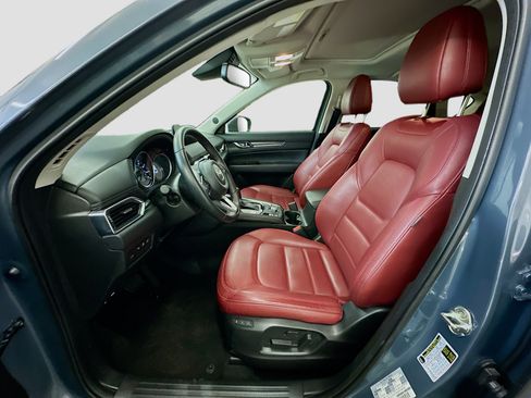 Used 2025 MAZDA CX-5 Carbon Edition image 13