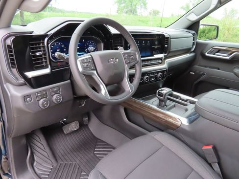 New 2026 Chevrolet Silverado 1500 RST AWD/4WD image 22