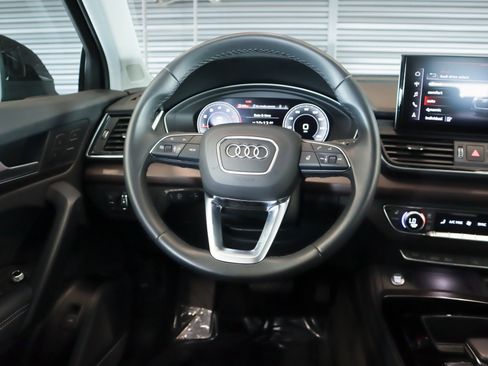 Used 2023 Audi Q5 2.0T Premium Plus w/ Premium Plus Package image 18