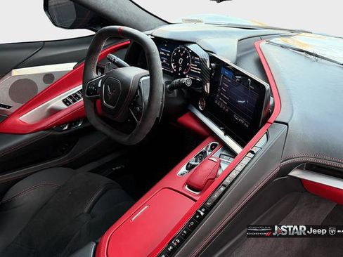 Used 2023 Chevrolet Corvette Stingray Premium Conv w/ Z51 Performance Package image 11