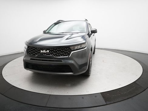 Used 2023 Kia Sorento X-Line EX image 32