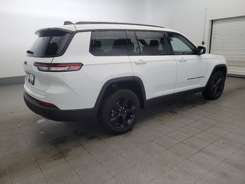 Used 2022 Jeep Grand Cherokee L Laredo image 10