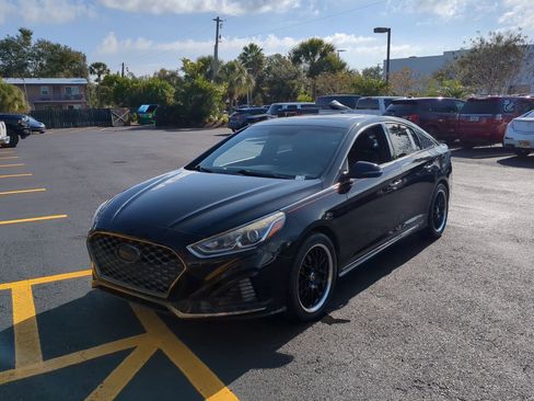 Used 2018 Hyundai Sonata Sport image 10