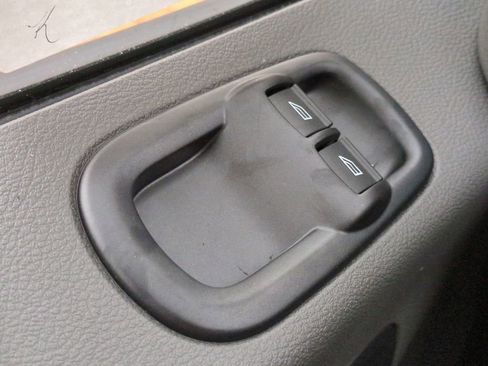 New 2026 Ford Transit 250 148 Medium Roof image 21