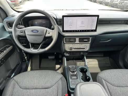 Used 2025 Ford Maverick XLT w/ XLT Luxury Package AWD/4WD image 12