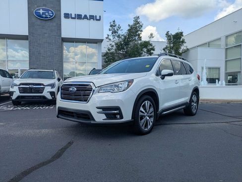 Used 2021 Subaru Ascent Limited w/ Technology Package AWD/4WD image 9