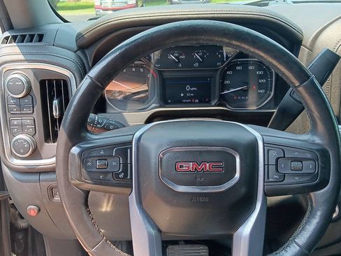 Used 2020 GMC Sierra 1500 Elevation w/ Elevation Value Package AWD/4WD image 4