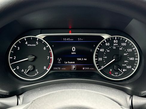 Used 2023 Nissan Sentra SV image 32