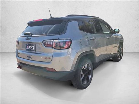 Used 2018 Jeep Compass Trailhawk w/ Cold Weather Group AWD/4WD image 5