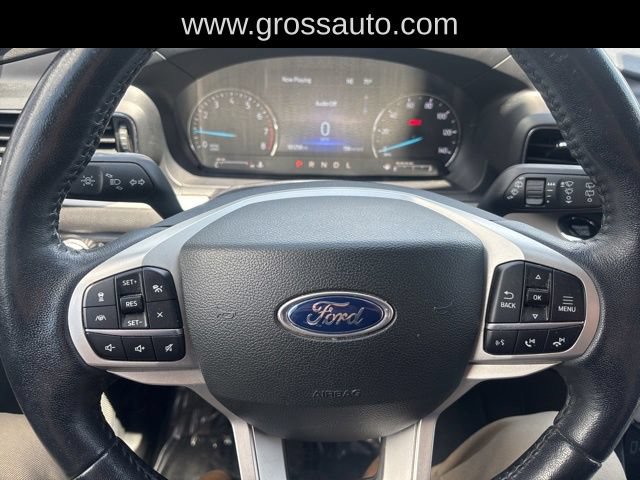 Used 2023 Ford Explorer XLT w/ Equipment Group 202A AWD/4WD image 12