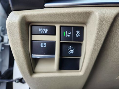 Used 2020 Acura MDX SH-AWD image 22