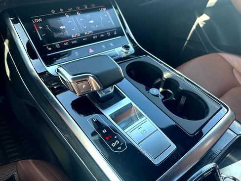 Used 2020 Audi Q7 3.0T Prestige w/ Prestige Package image 11