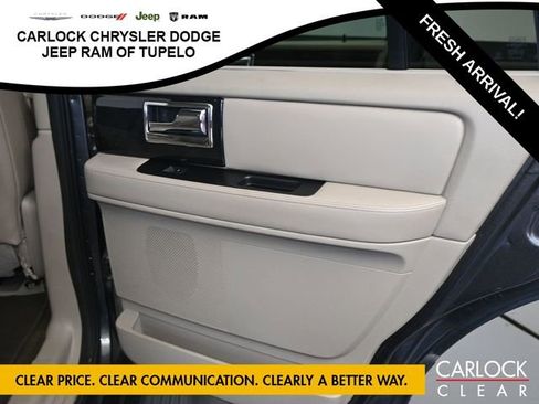 Used 2017 Lincoln Navigator Select image 41