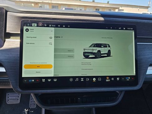 Used 2025 Rivian R1S Adventure AWD/4WD image 27