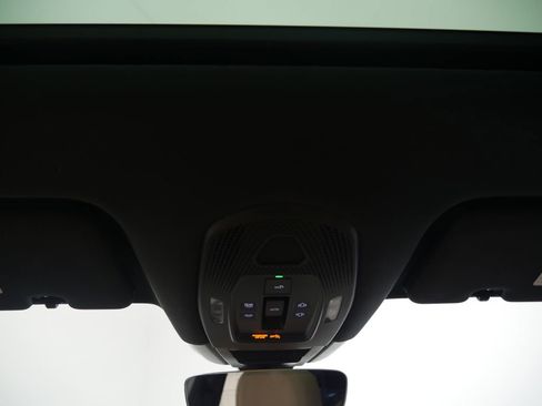 Certified 2024 Porsche Cayenne S AWD/4WD image 31