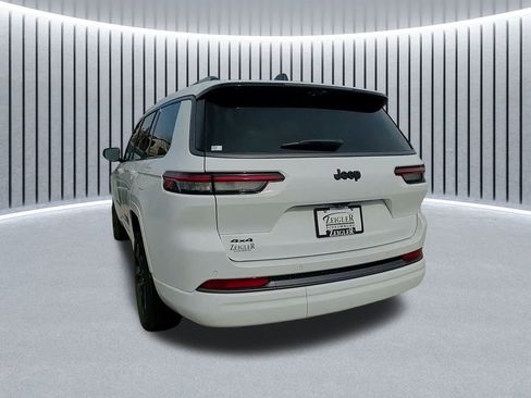 New 2026 Jeep Grand Cherokee L Limited image 10