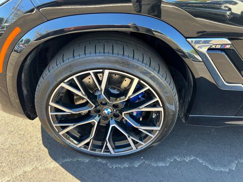 Used 2022 BMW X6 M image 22