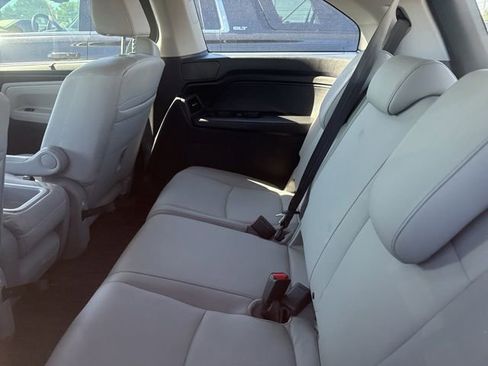 Used 2022 Honda Odyssey EX-L image 6