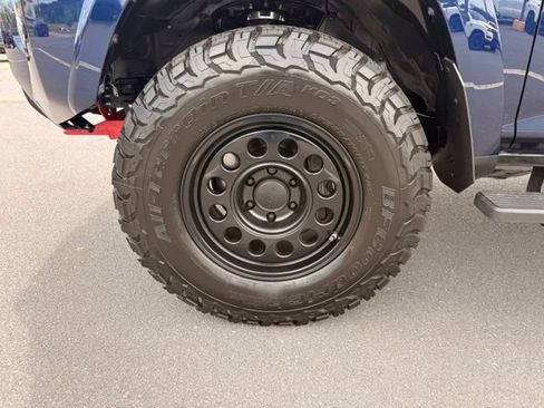 Used 2021 Toyota 4Runner SR5 AWD/4WD image 9