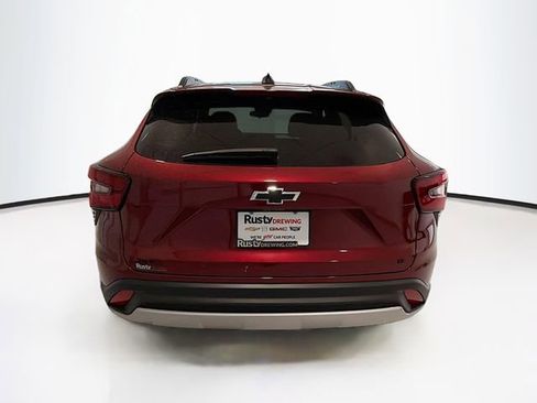 Certified 2024 Chevrolet Trax LT w/ Driver Confidence Package FWD image 6