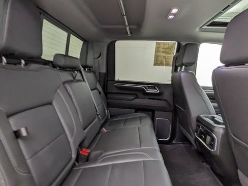 Used 2025 Chevrolet Silverado 2500 LTZ w/ Trail Boss Package AWD/4WD image 39