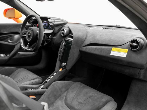 New 2025 McLaren 750S Spider image 31