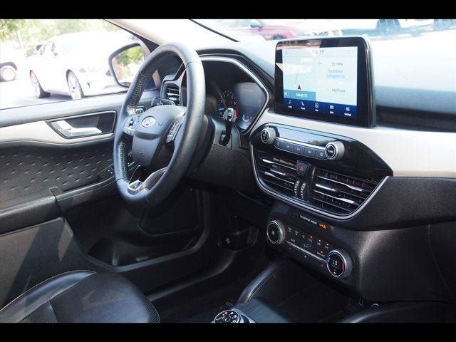 Used 2020 Ford Escape SEL AWD/4WD image 10