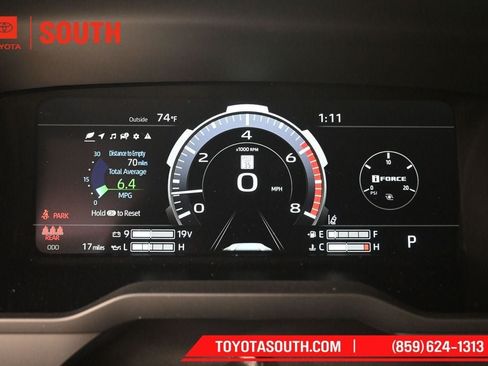 New 2026 Toyota Tundra Platinum AWD/4WD image 12
